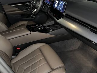 2024 BMW 5 серии 520i VIII (G60/G61/G68), синий, 7800000 рублей, вид 5