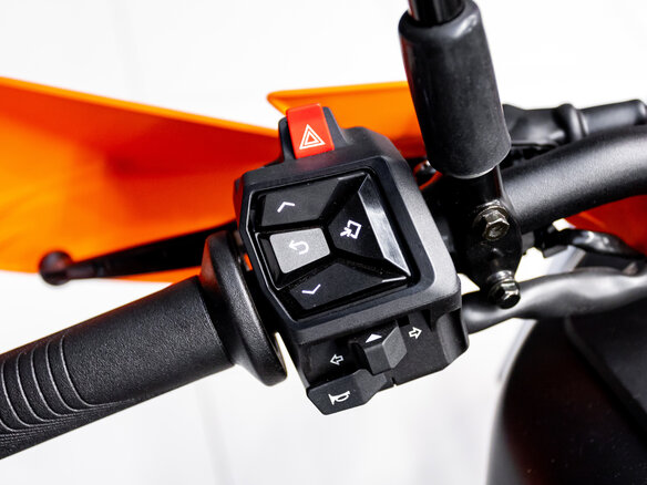 2026 KTM 390 Adventure R, оранжевый, 889000 рублей - вид 21
