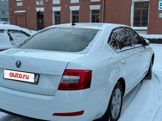 2016 Skoda Octavia III (A7), белый, 1200000 рублей, вид 5