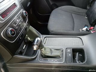 2014 Kia Sorento II Рестайлинг, белый, 1700000 рублей, вид 5