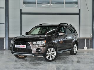 2011 Mitsubishi Outlander II Рестайлинг, коричневый, 1199000 рублей, вид 1