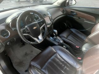 2014 Chevrolet Cruze I Рестайлинг, белый, 830000 рублей, вид 5