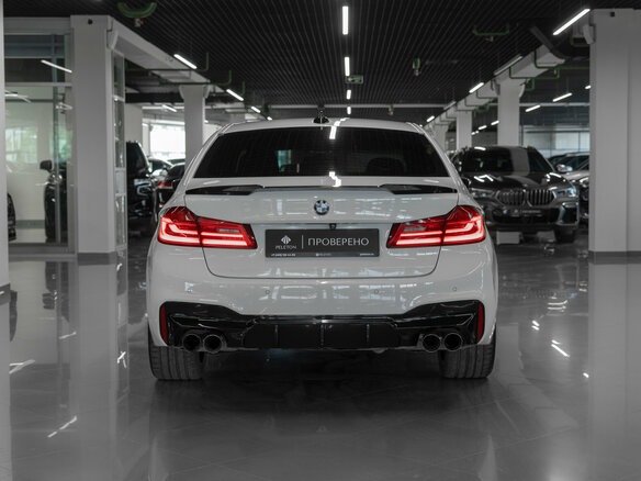 2019 BMW 5 серии 530d xDrive VII (G30/G31/G38), белый, 4980000 рублей - вид 5