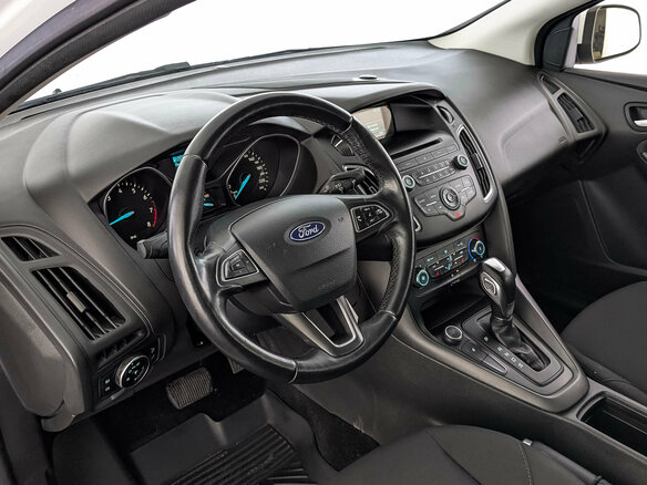 2018 Ford Focus III Рестайлинг, белый - вид 14