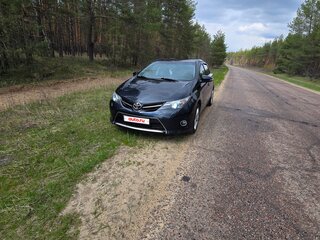 2013 Toyota Auris II, серый, 850000 рублей, вид 2