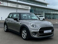 2020 Mini Hatch Cooper III (F55/F56) Рестайлинг, серебристый - вид 2