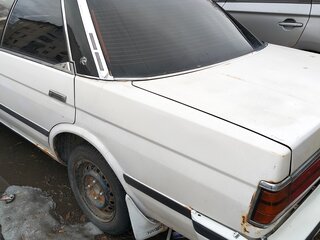 1988 Toyota Mark II V (X70), белый, 250000 рублей, вид 4