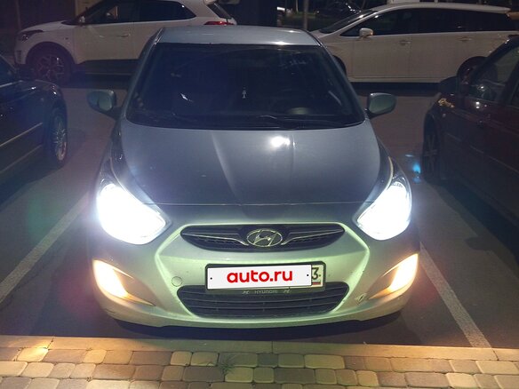 2011 Hyundai Solaris I, серый, 780000 рублей - вид 1