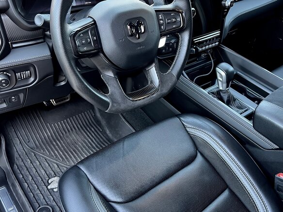 2022 Ram 1500 Crew Cab TRX V, синий, 17000000 рублей - вид 17