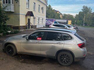 2013 BMW X1 18i I (E84) Рестайлинг, серебристый, 1100000 рублей, вид 4