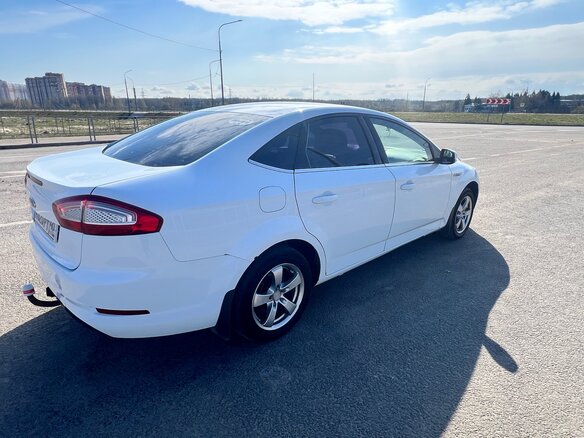 2013 Ford Mondeo IV Рестайлинг, белый, 750000 рублей - вид 15