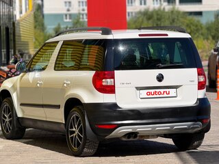 2012 Skoda Yeti I, белый, 999999 рублей, вид 5