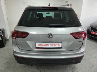 2018 Volkswagen Tiguan II, серебристый, 1799000 рублей, вид 5