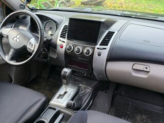 2012 Mitsubishi Pajero Sport II, чёрный, 1650000 рублей, вид 3