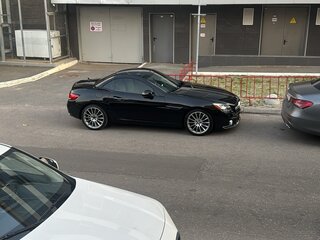 2020 Mercedes-Benz SLC 300 I (R172), чёрный, 3999999 рублей, вид 3