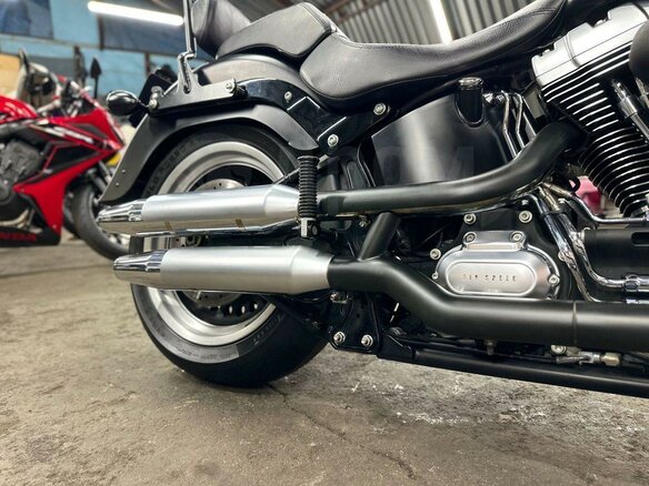 2010 Harley-Davidson Fat Boy, чёрный, 1190000 рублей - вид 14