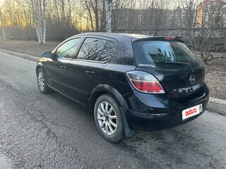 2008 Opel Astra H Рестайлинг, чёрный, 520000 рублей, вид 2