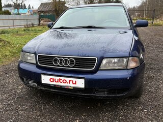 1998 Audi A4 I (B5), синий, 330000 рублей, вид 1