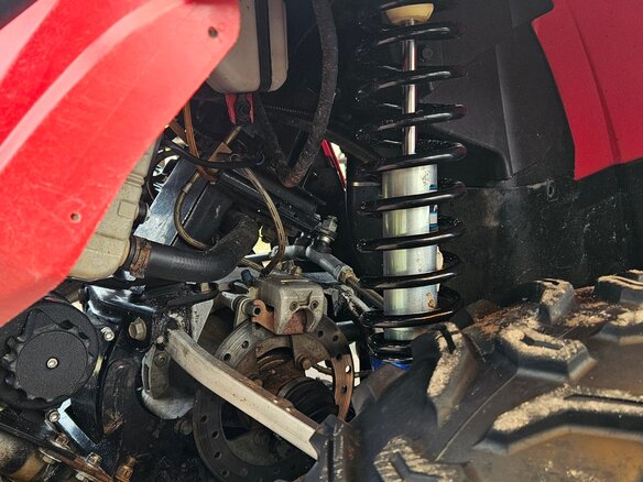 2008 BRP Can-Am Outlander MAX 650, красный, 750000 рублей - вид 10
