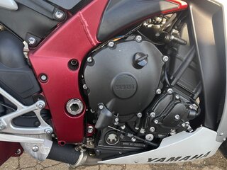 2009 Yamaha YZF-R1, белый, 1500000 рублей, вид 4