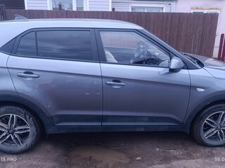 2017 Hyundai Creta I, серый, 1350000 рублей, вид 2