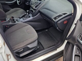 2013 Ford Focus III, белый, 830000 рублей, вид 4