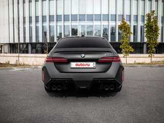 2024 BMW M5 VII (G90), серый, 16590000 рублей, вид 5
