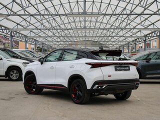 2023 Omoda C5 I, бежевый, 1920000 рублей, вид 3