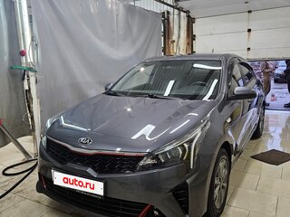 2021 Kia Rio IV Рестайлинг, чёрный, 1760000 рублей, вид 2