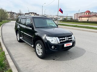 2013 Mitsubishi Pajero IV Рестайлинг 1, чёрный, 2650000 рублей, вид 5