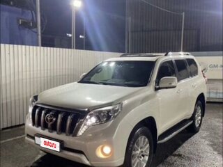 2014 Toyota Land Cruiser Prado 150 Series Рестайлинг 1, белый, 3099999 рублей, вид 1