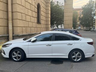 2018 Hyundai Sonata VII (LF) Рестайлинг, белый, 1800000 рублей, вид 4