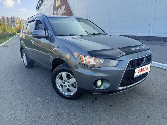 2010 Mitsubishi Outlander II Рестайлинг, серый - вид 4