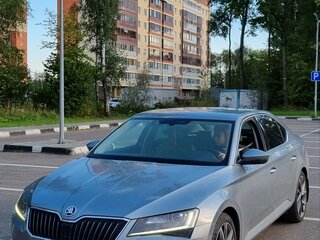 2016 Skoda Superb III, серый, 1550000 рублей, вид 1