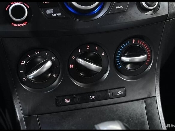 2012 Mazda 3 II (BL) Рестайлинг, коричневый, 800000 рублей - вид 12