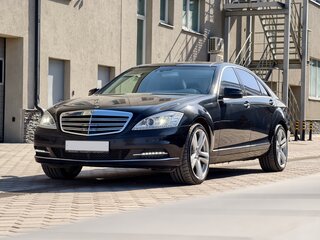 2005 Mercedes-Benz S-Класс 500 Long V (W221), чёрный, 1300000 рублей, вид 2