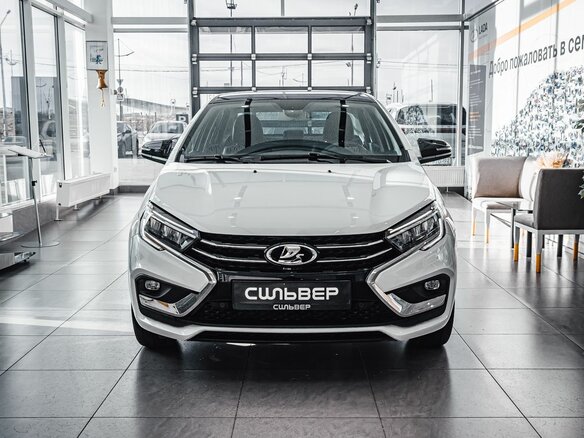2026 Lada (ВАЗ) Vesta I Рестайлинг (NG), белый - вид 3