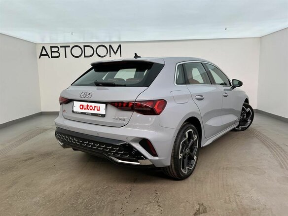 2025 Audi A3 Sportback 35 TFSI IV (8Y) Рестайлинг, серый, 4200000 рублей - вид 3