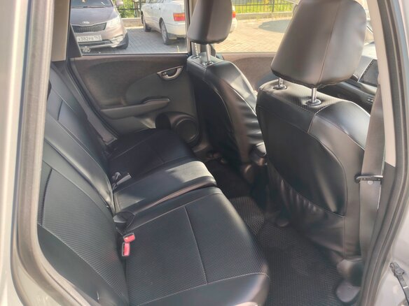 2013 Honda Fit Shuttle I Рестайлинг, серый, 780000 рублей - вид 13