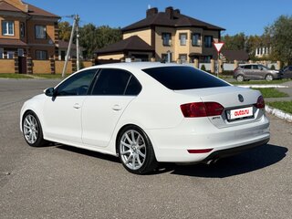 2014 Volkswagen Jetta VI, белый, 949000 рублей, вид 4