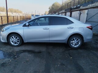 2014 Toyota Corolla XI (E160, E170, E180), серебристый, 1265000 рублей, вид 4