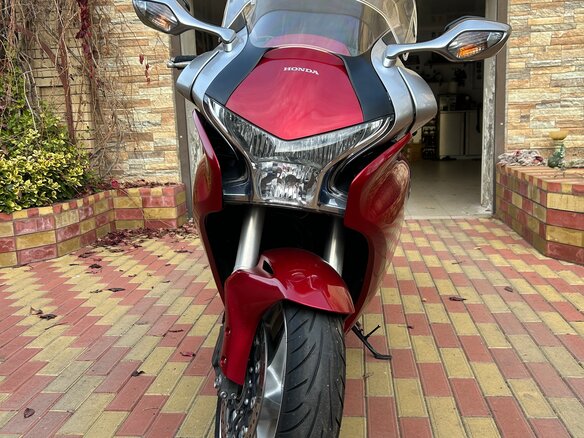 2013 Honda VFR 1200, красный, 1170000 рублей - вид 3