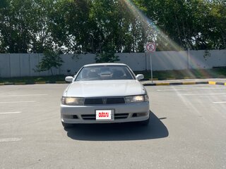 1996 Toyota Cresta IV (X90), белый, 700000 рублей, вид 2
