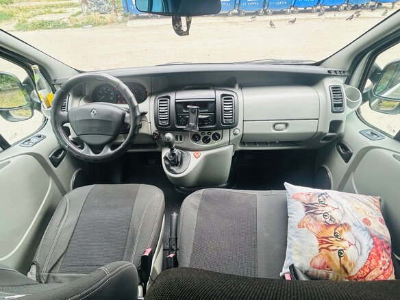 2007 Renault Trafic II Рестайлинг, серебристый, 1450000 рублей - вид 11