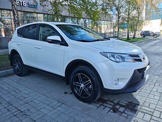 2013 Toyota RAV4 IV (XA40), белый, 1760000 рублей, вид 5