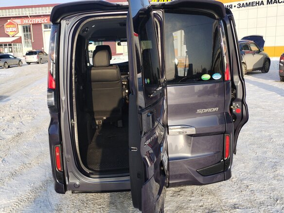 2016 Honda Stepwgn V, фиолетовый, 2000000 рублей - вид 12