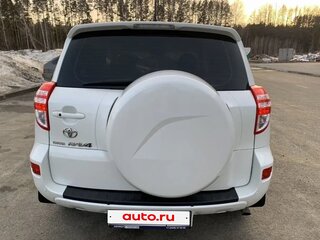 2010 Toyota RAV4 III (XA30) Рестайлинг, белый, 1500000 рублей, вид 4