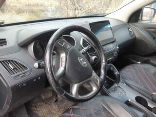 2014 Hyundai ix35 I Рестайлинг, серебристый, 1100000 рублей, вид 5