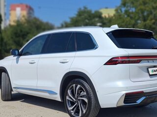 2024 Geely Monjaro (Xingyue L) I, белый, 3100000 рублей, вид 4