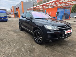 2011 Volkswagen Touareg II, чёрный, 1200000 рублей, вид 1